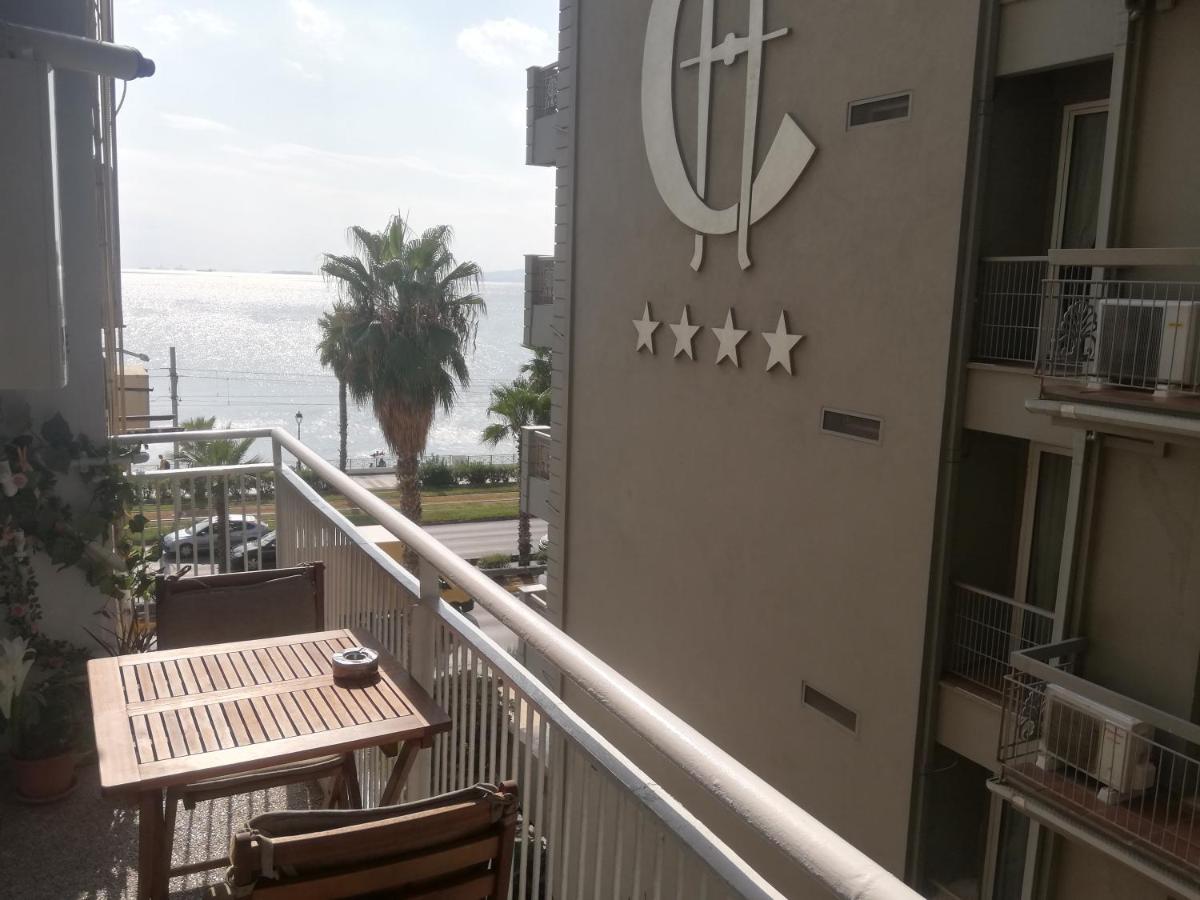 Athens Riviera Apt With Seaview, 15' To Acropolis Exteriör bild